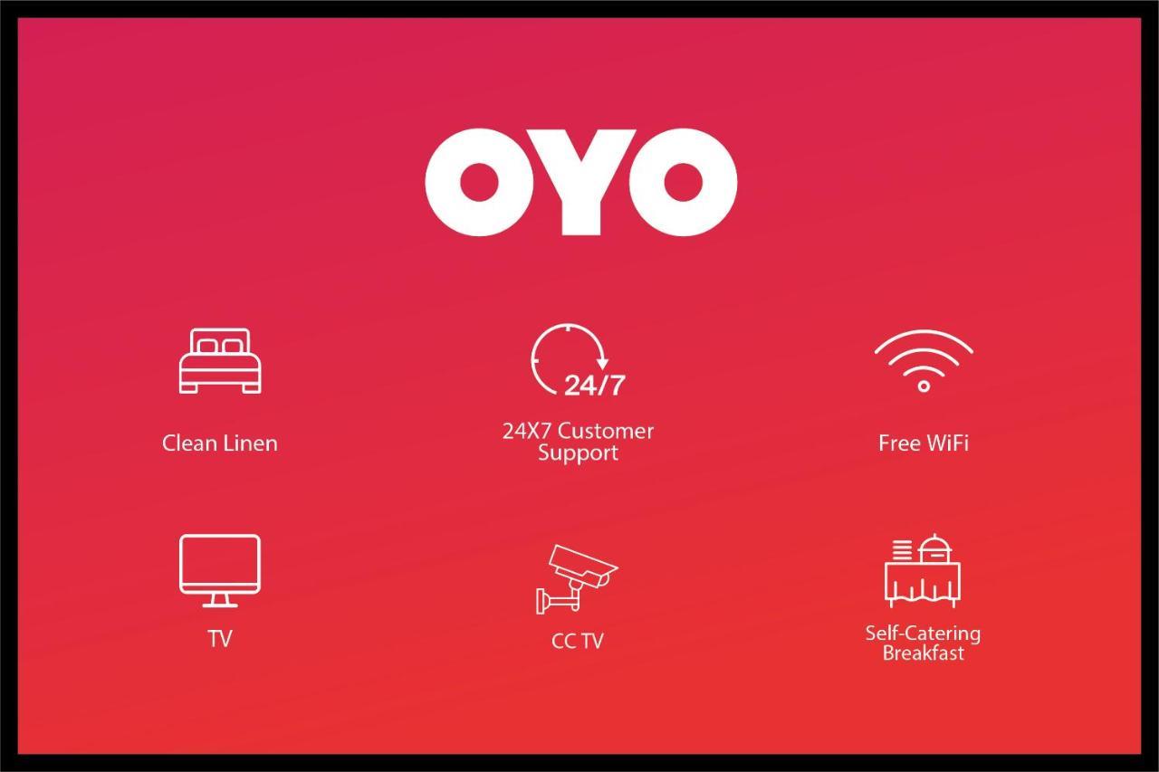 Hotel Vaccinated Staff- Oyo Townhouse 105 Khar West Station Bombay Exterior foto