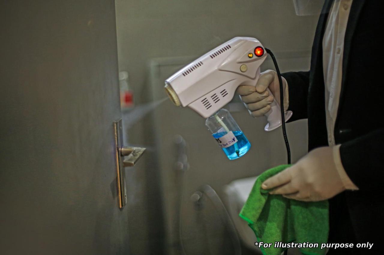 Hotel Vaccinated Staff- Oyo Townhouse 105 Khar West Station Bombay Exterior foto