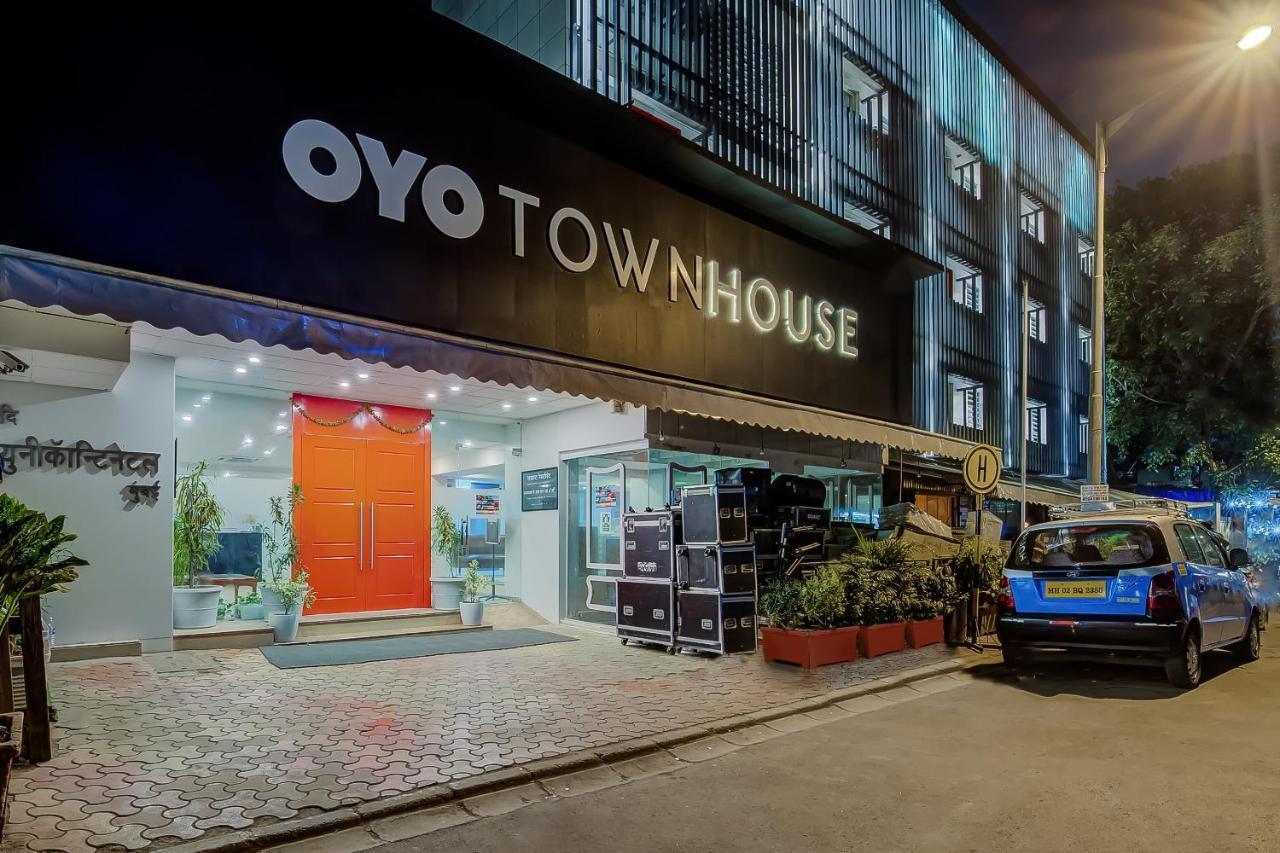 Hotel Vaccinated Staff- Oyo Townhouse 105 Khar West Station Bombay Exterior foto